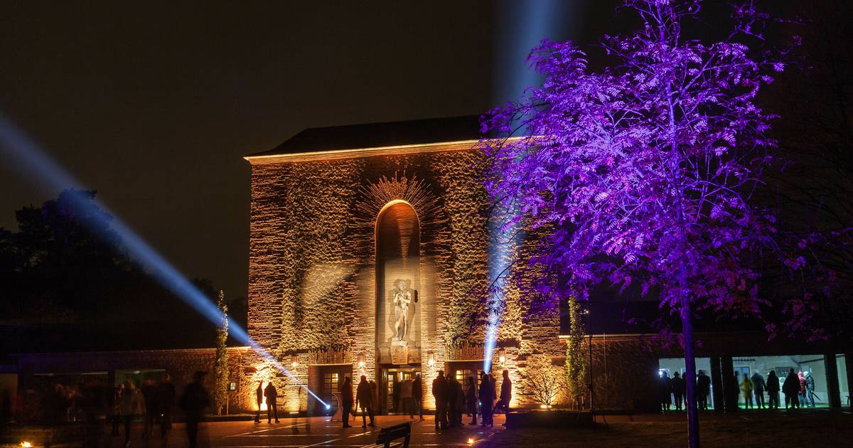 Illumina zu Allerheiligen auf dem Friedhof
