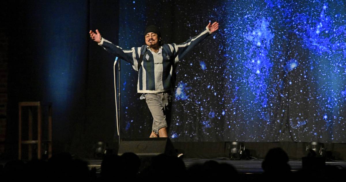 Ein Abend mit Comedy und Tiefgang im NEW Kunstwerk