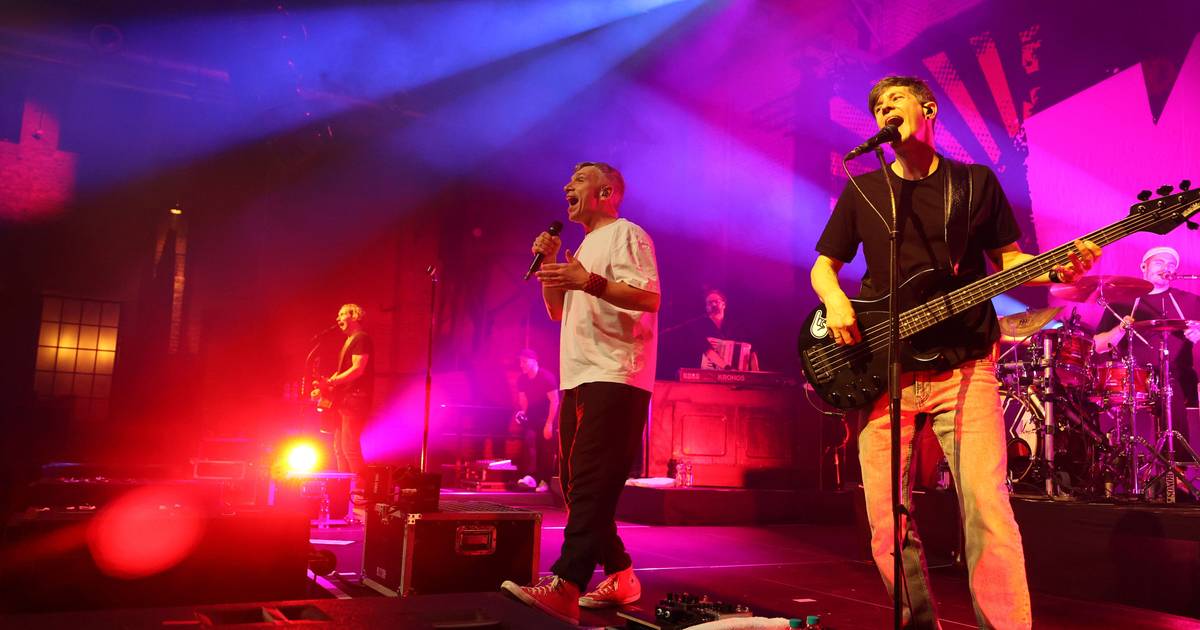 Kasalla begeistert über 1000 Fans in Wickrath