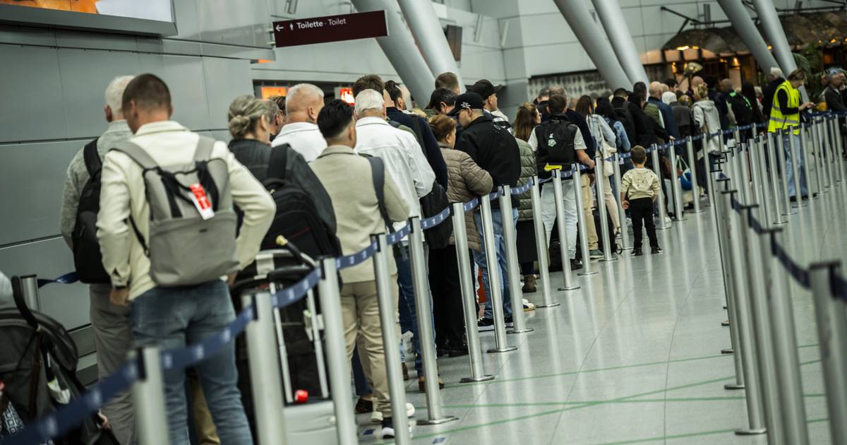 Flughafen Düsseldorf erwartet passagierstärksten Tag des Jahres