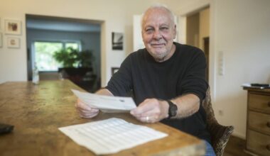 Lehrer wartet 17 Jahre auf Post vom Amt