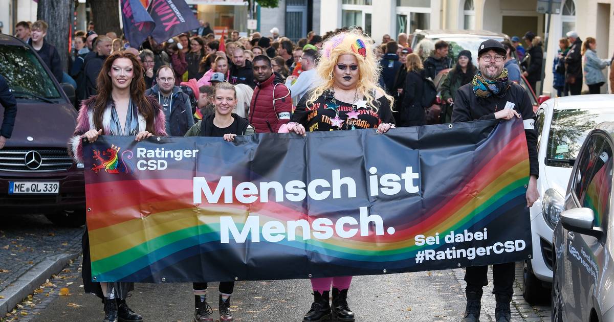 Erster Christopher Street Day in der Innenstadt