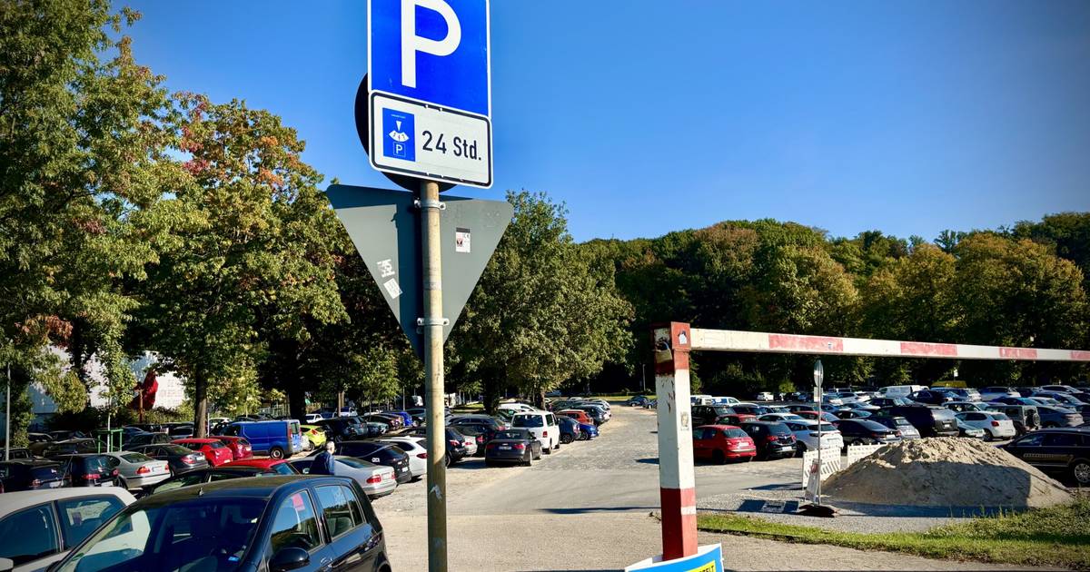 Flughafenparker Düsseldorf: 24-Stunden-Parkregel für Staufenplatz