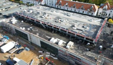 Richtfest für Sporthalle an der Redinghovenstraße