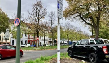 Parkscheiben bleiben nur rund um Benrather Mitte Pflicht