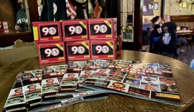 DEG stellt ihr neues Panini-Album im Fattys Irish Pub vor