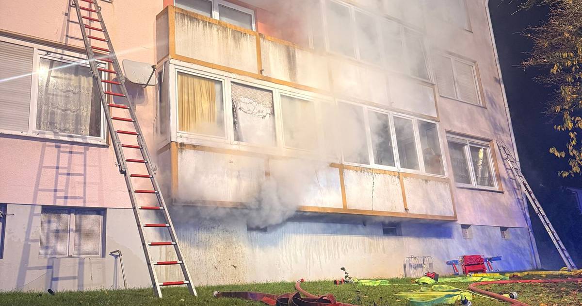 Kellerbrand in Detmold: Feuerwehr evakuiert 31 Bewohner