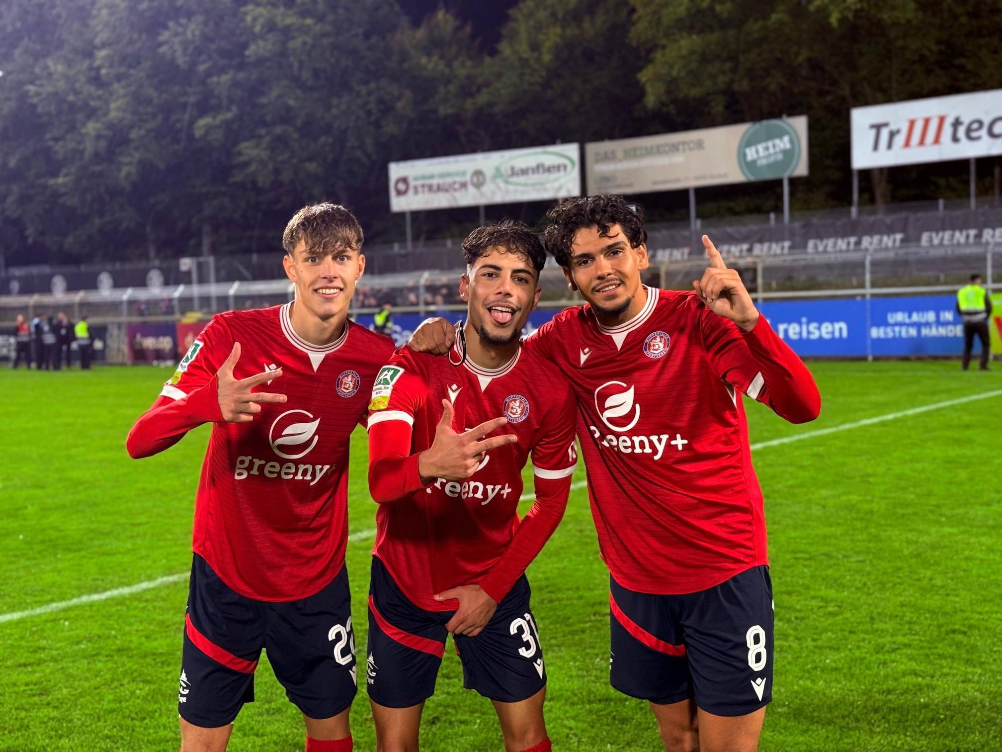  Die drei Torschützen des WSV: Levin Müller (l.), Ronay Arabaci und Celal Aydogan. 