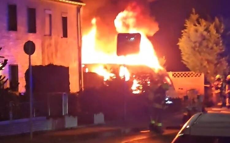 Polizei-Hubschrauber über Nacht im Einsatz