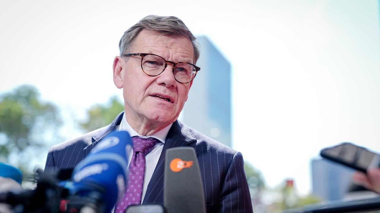 Verteidigungspolitik: Wadephul für "sofortige Wehrpflicht"