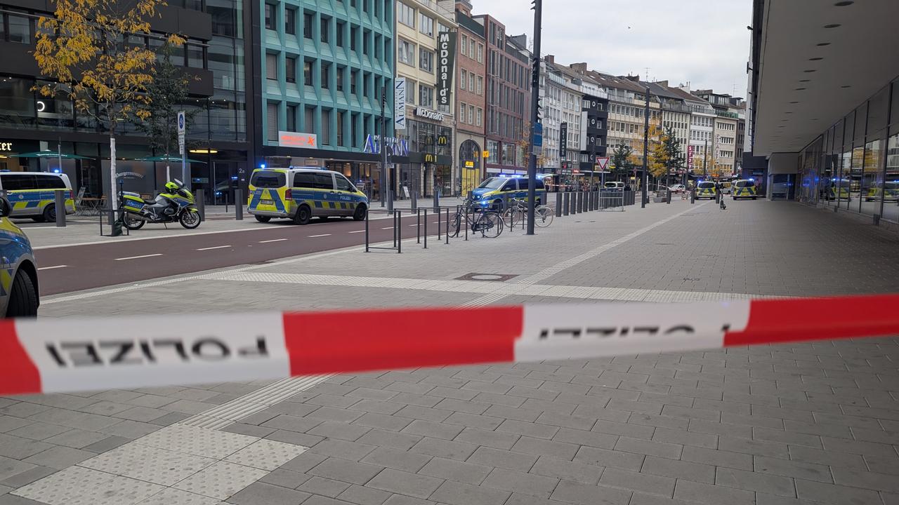 Nordrhein-Westfalen: Polizei schießt in Düsseldorf auf bewaffneten Mann