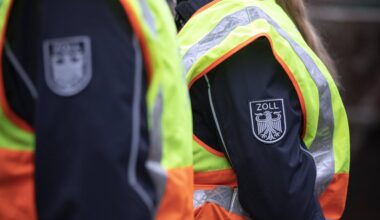 Nordrhein-Westfalen: Zoll findet am Flughafen Köln/Bonn Drogen im Wert von 2,1 Millionen Euro