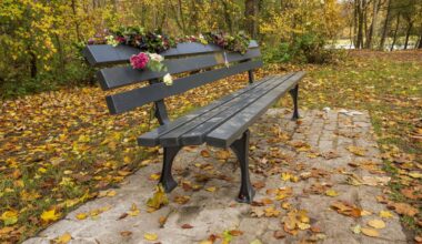 Gedenkbank erinnert an Münchner Anschlagsopfer