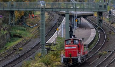 Auch der Bahnhof Haan-Gruiten soll modernisiert werden. Seit Jahren hat er die Qualitätsstufe "nicht tolerierbar". Foto: Rolf Ve