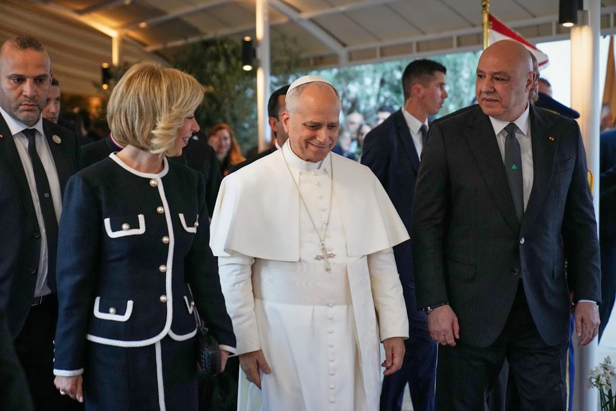 Pontifex-Reise - Papst Leo XIV. ruft im Libanon zu Frieden und Hoffnung auf - Politik