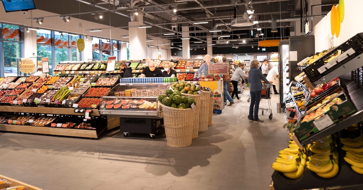 Kunden stehen vor leeren Türen: Supermarktkette schließt 9 Filialen in Deutschland