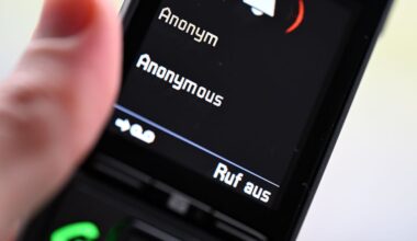 Betrügerische Anrufer ergaunern Tausende Euro