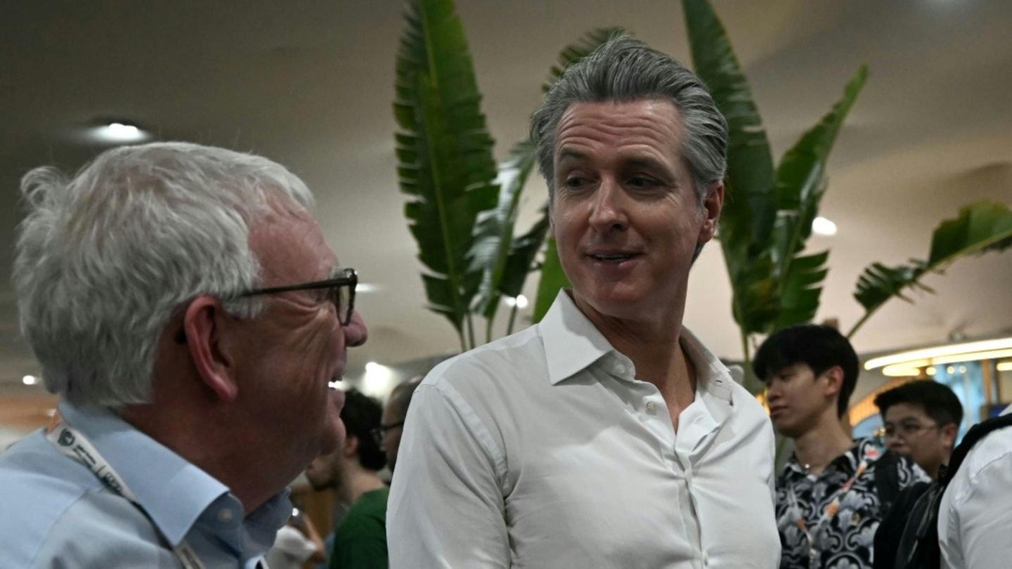 Umwelt-Staatssekretär Flasbarth (L) und Newsom in Belém