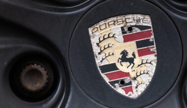 Gestohlene Porsche Polizei stellt beide Fahrzeuge nach Verfolgungsfahrt in Frankreich sicher