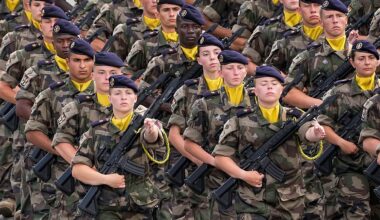 Kehrt Frankreich diese Woche zum Militärdienst zurück?