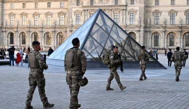 "Raub des Jahrhunderts" im Louvre: Neue Anklagen und schwere Vorwürfe gegen das Museum
