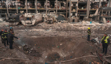 Ukraine-Verhandlungen Macron: „Russland eindeutig nicht zu Waffenstillstand bereit“