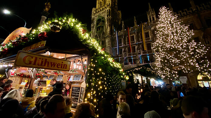 Christkindlmarkt auf dem Münchner Marienplatz findet heuer vom 25. November bis 24. Dezember statt. (Archivbild)