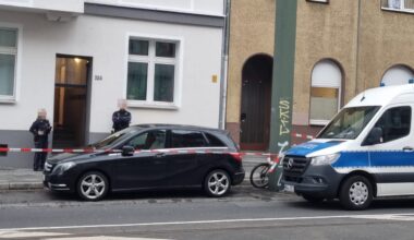 Polizei Düsseldorf nimmt Vater fest: Mutter und Baby tot in Wohnung gefunden | News