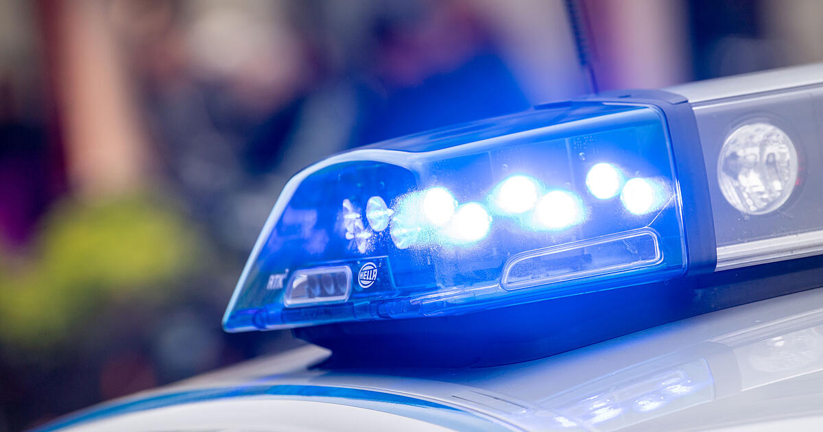 Nachbarin alarmiert besorgt die Münchner Polizei: Einsatz mit Spezialkräften