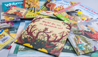 Angehende Erzieher lesen in mittelsächsischen Kitas vor