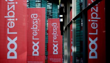 Goldene Taube für Dokumentarfilm "Peacemaker"