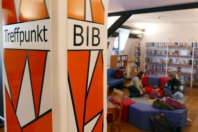 So will eine Bibliothek im Erzgebirge zum Treffpunkt werden - Im TreffpunktBIB sollen Vertreter verschiedener Generationen zusammenkommen.