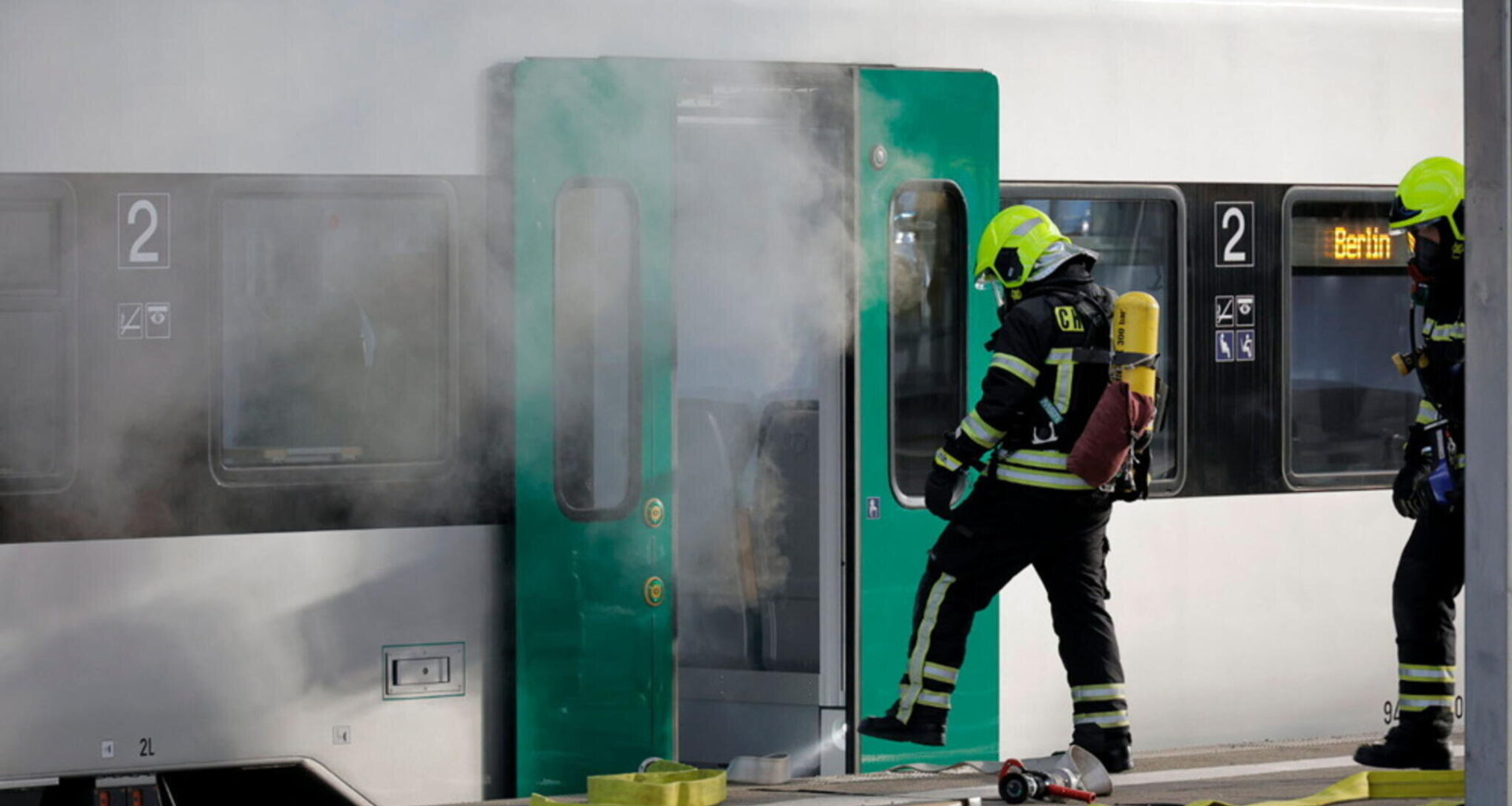 Brand im Zug als Szenario