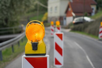 Baustellen-Update für Chemnitz: Diese Bauprojekte bremsen ab Montag den Verkehr aus - Ab Montag müssen sich Verkehrsteilnehmer auf neue Einschränkungen einstellen.