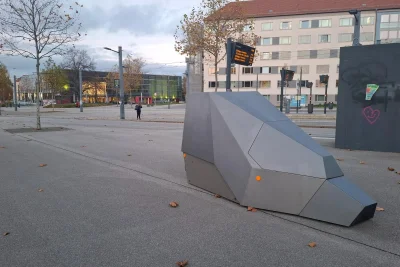 Achtung: Superblitzer steht wieder an dieser tückischen Stelle in Chemnitz - Im Chemnitzer Stadtteil Bernsdorf steht in der 20er Zone wieder der Superblitzer.