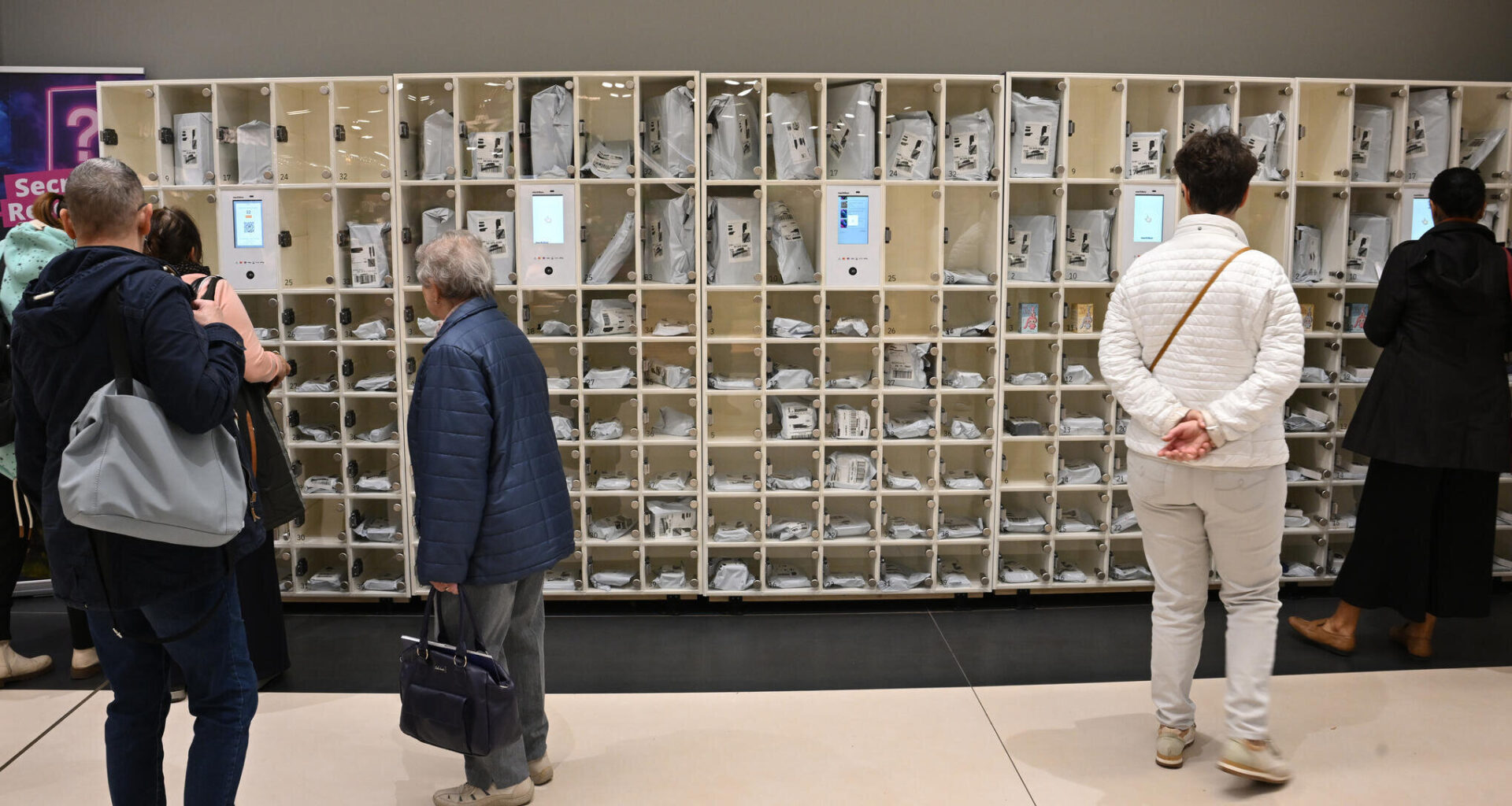 Was ist da nur drin? Neuer Retouren-Automat in Chemnitz sorgt für Gesprächsstoff