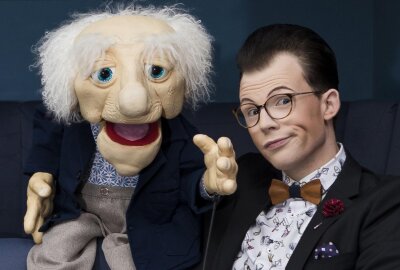 Humor und skurrile Geschichten: Wenn Puppen zu reden beginnen - Bauchredner Roy Reinker kommt mit seinen Puppen nach Limbach-Oberfrohna.