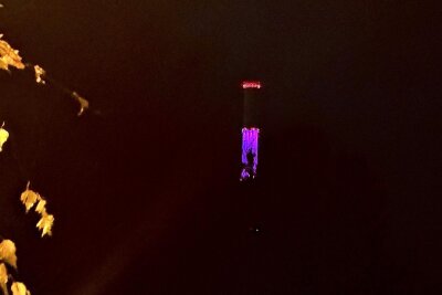 Lulatsch in Chemnitz leuchtet nur lila: Das ist der Grund - Am 17. November wird weltweit der Weltfrühgeborenentag begangen.