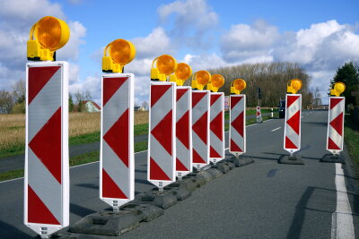 Staugefahr in Chemnitz: Neue Baustellen bremsen ab Montag die Autobahnzubringer aus - Neue Baumaßnahmen bremsen ab Montag den Chemnitzer Verkehr aus.