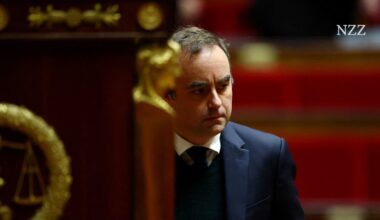Frankreichs Premierminister Lecornu steht zwischen allen Fronten