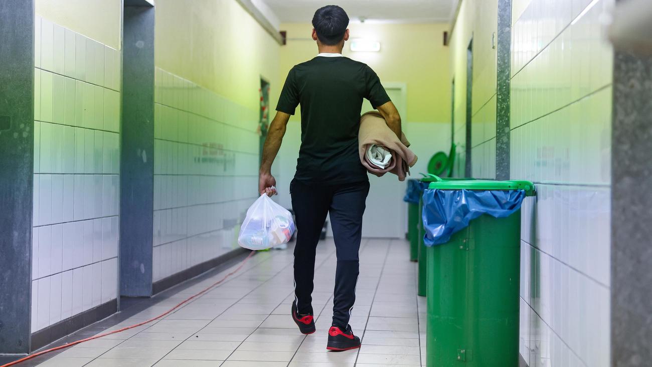 Migration: Zahl der Asylanträge im Oktober deutlich gesunken