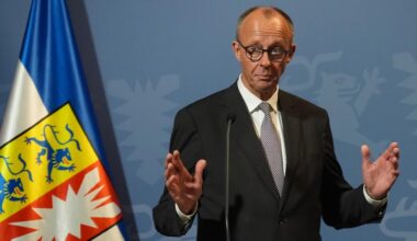 Merz sieht für Syrer keinen Grund mehr für Asyl