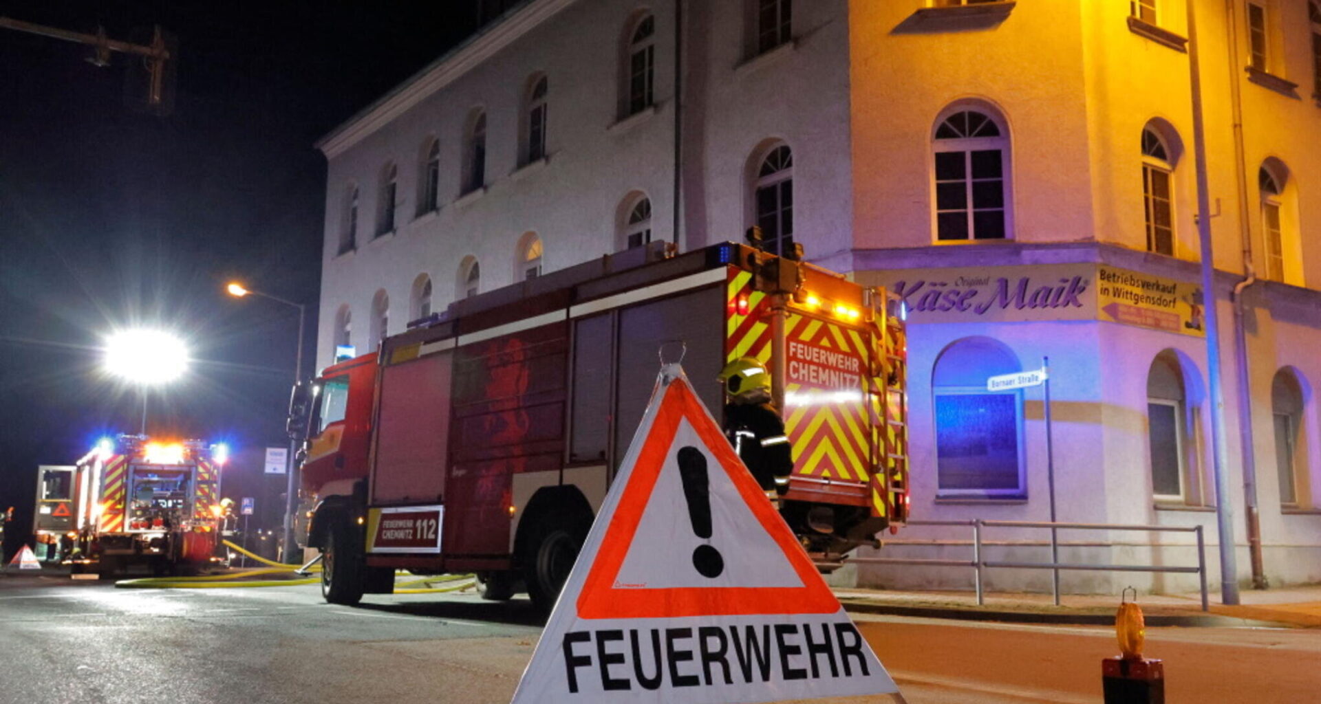 Essen auf Herd verursacht starke Rauchentwicklung