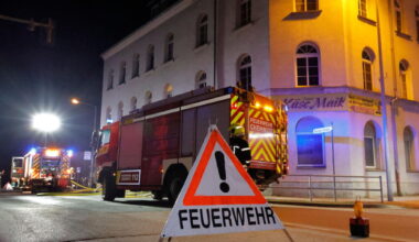 Essen auf Herd verursacht starke Rauchentwicklung