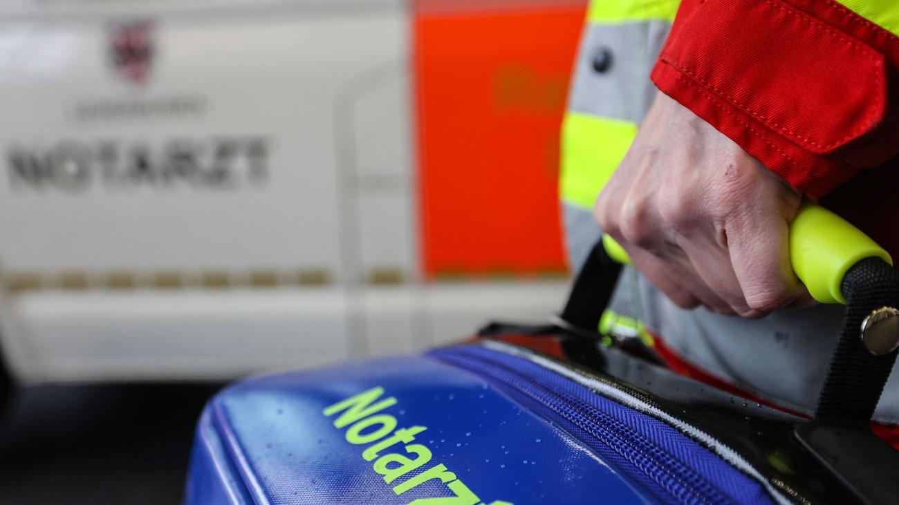 Einsatz in Duisburg: Zwölfjährige durch Böller-Explosion verletzt