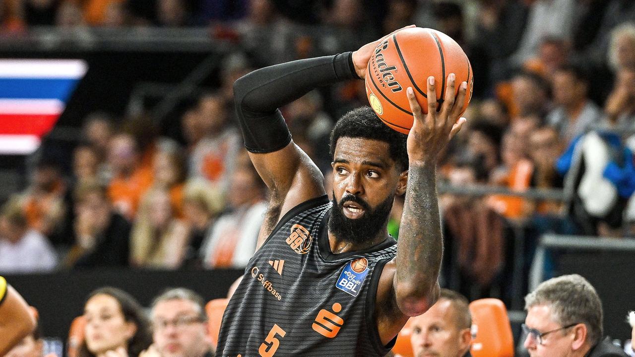 Basketball: Niners Chemnitz verlieren nach klarer Führung