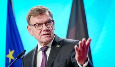 Rückkehr von Geflüchteten: Wadephul soll Lage in Syrien mit Deutschland 1945 verglichen haben