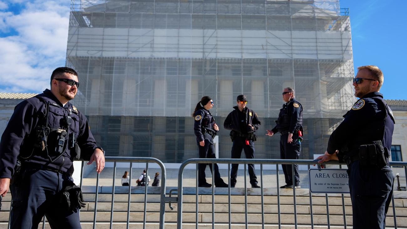 US-Regierung: Supreme Court stellt kritische Fragen zu Trumps Zöllen