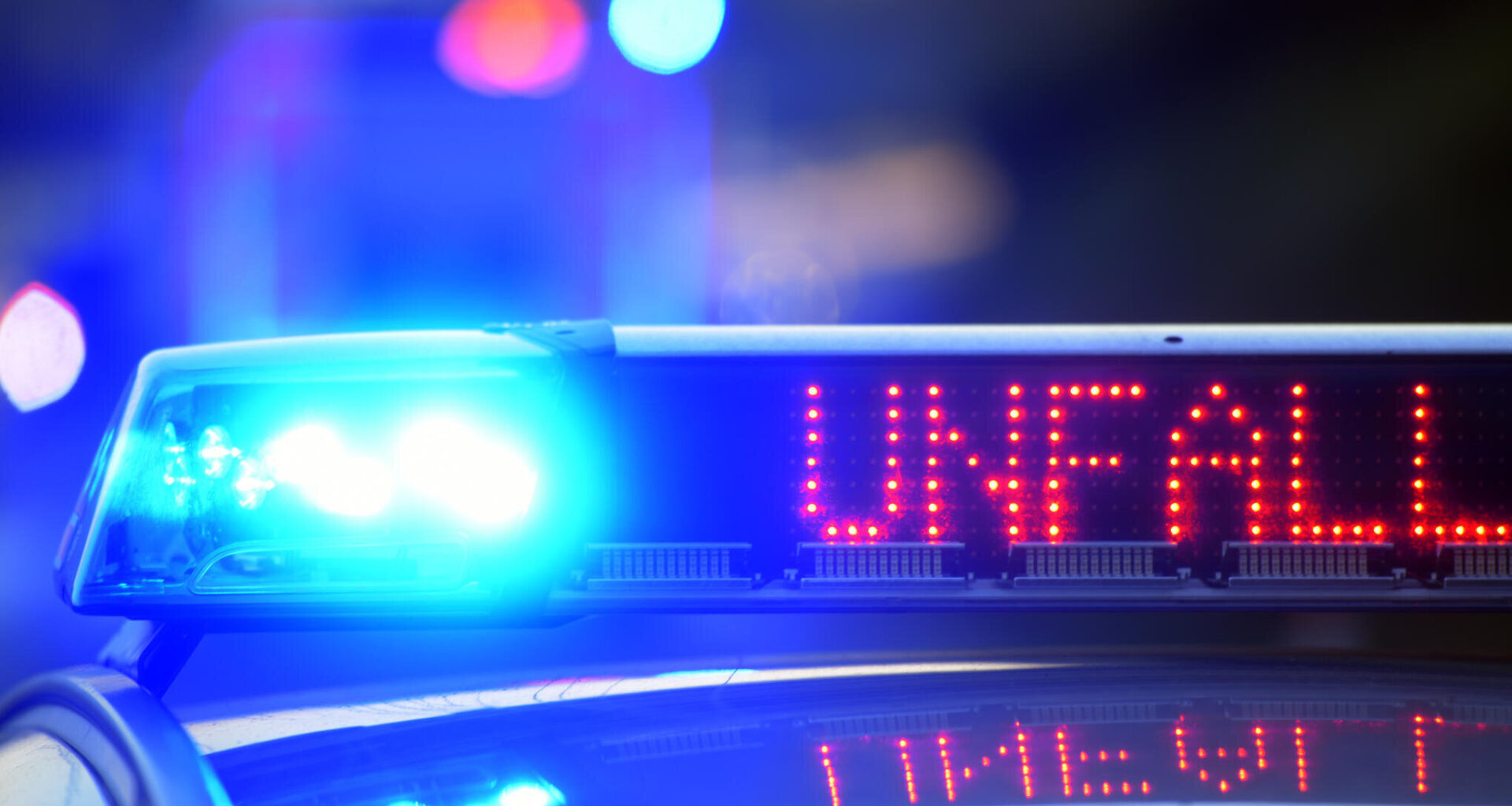 Doppel-Unfall auf A 4 bei Hohenstein-Ernstthal und Feuerwehr-Einsatz auf A 72 bei Zwickau