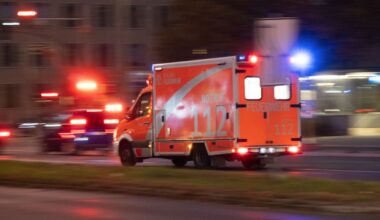 Obdachlosenunterkunft neben dem Berghain niedergebrannt